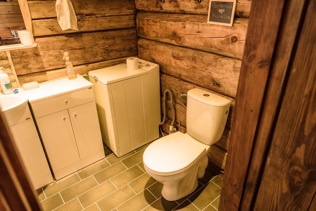 Vabalyne Guest House Vilkiskes Bagian luar foto